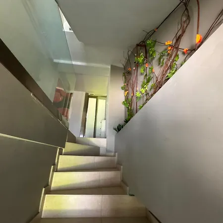 2 Apartment *